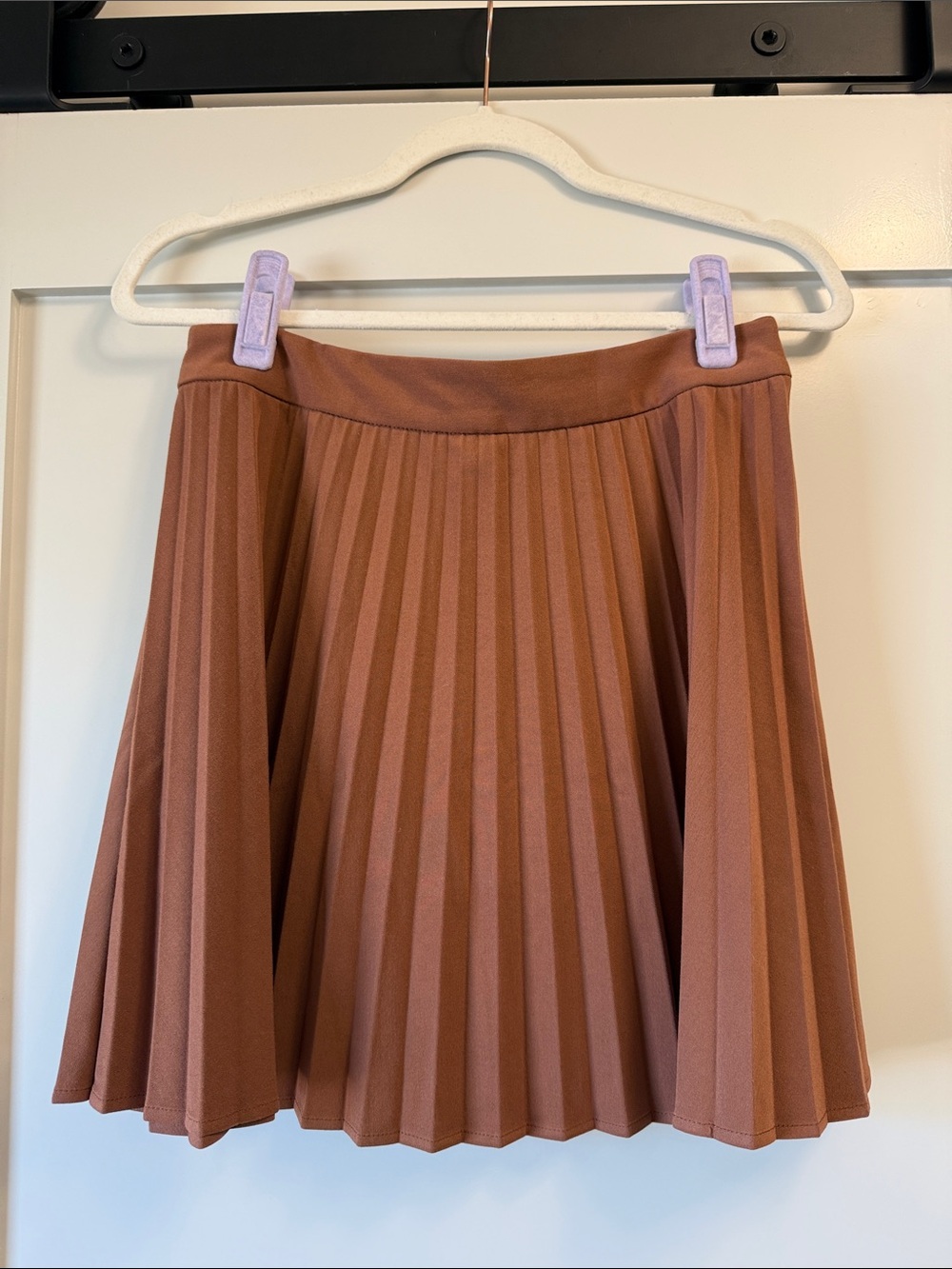 Aritzia Pleated Micro Skirt in Rust Brown